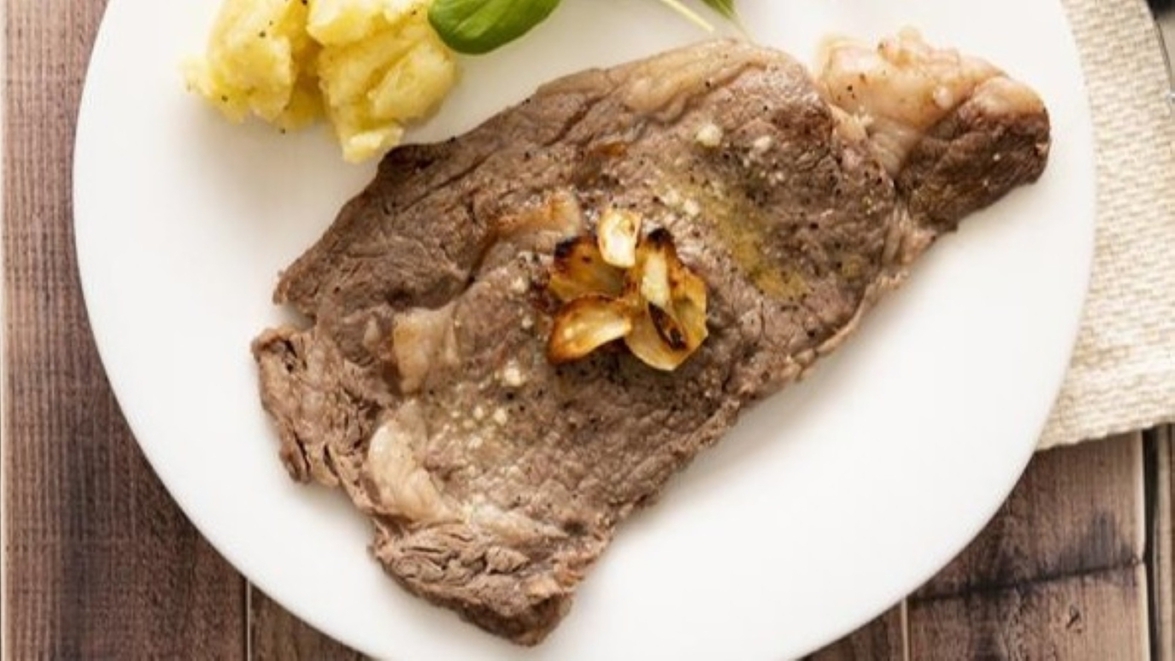 ■【１泊２食】りんごで育った信州牛のステーキ付き！ボリューム満点のグレードアッププラン♪