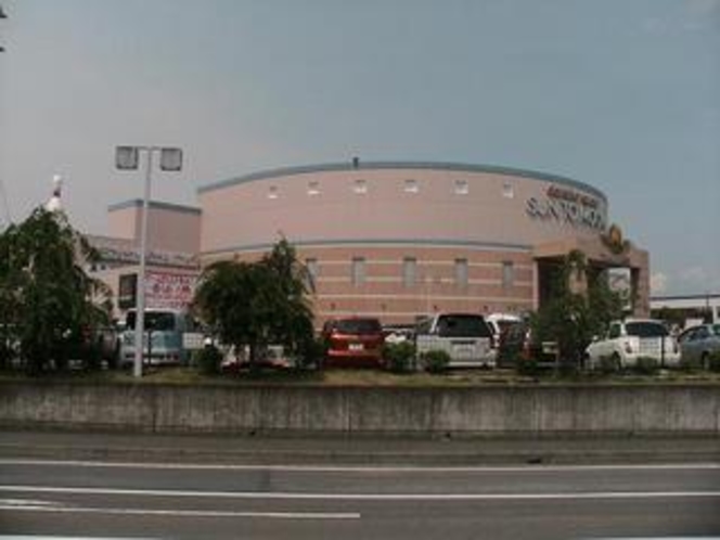 ■サントムーン柿田川店