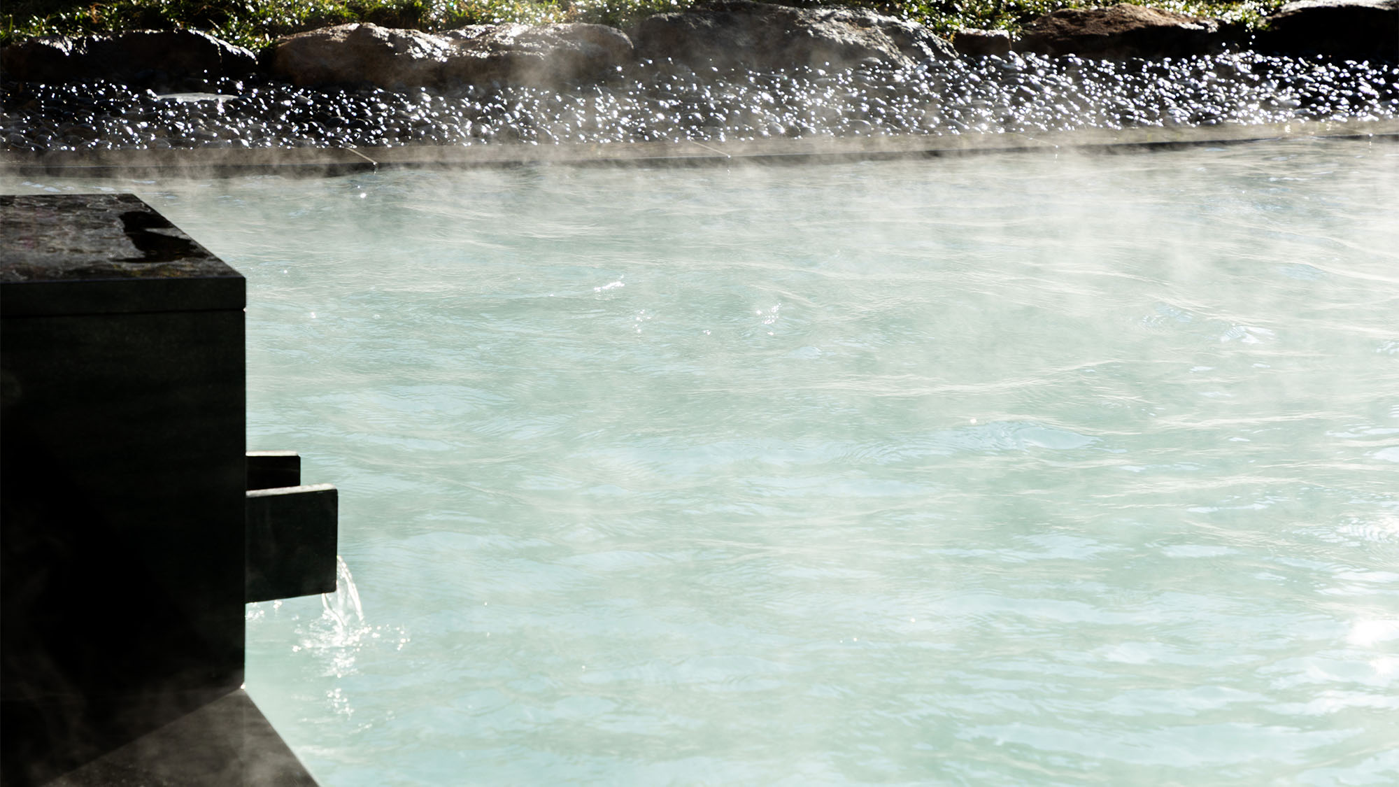 温度を42℃に調整したら、当ホテル自慢のにごり湯の出来上がりです♪