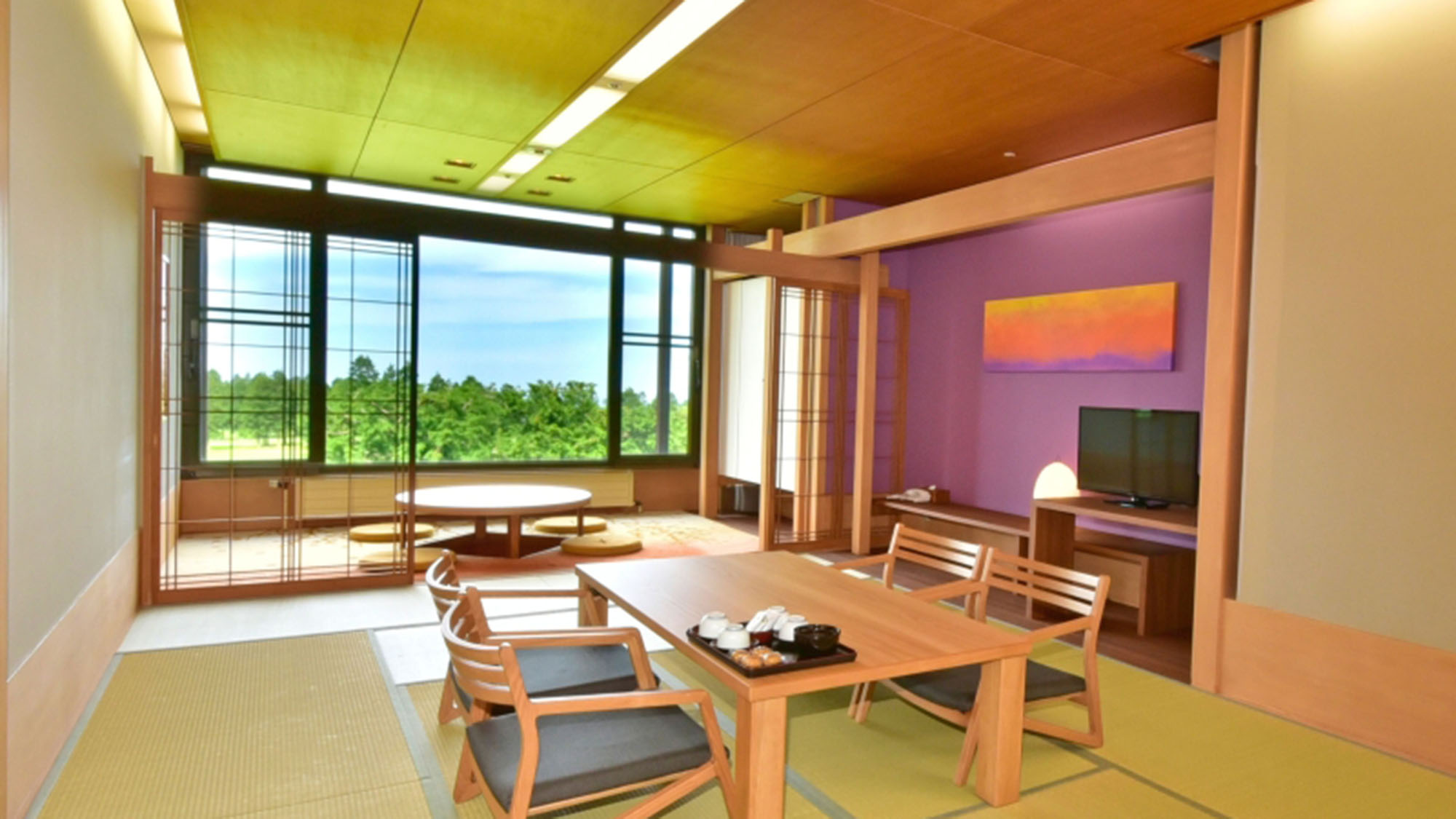 【和室】本間12畳＋掘りごたつ広縁4畳。最大5名利用可（49.1平米）（全室禁煙）