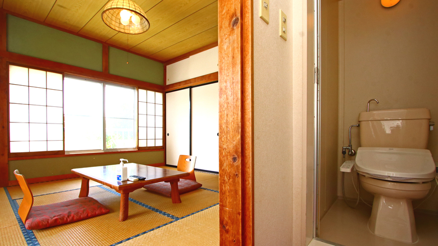 和室◆トイレが付いているお部屋になります
