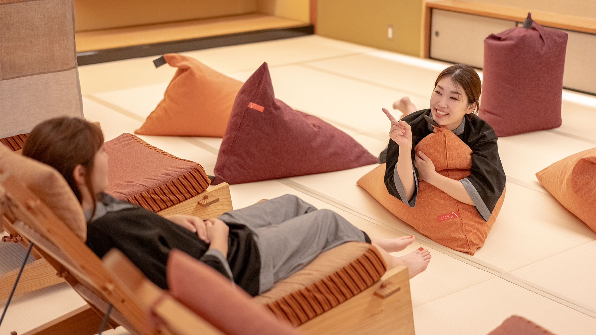 【2025年9月リニューアル／湯上がりどころ】楽しく健康促進できるウェルネスコーナーも備えた寛ぎスペ