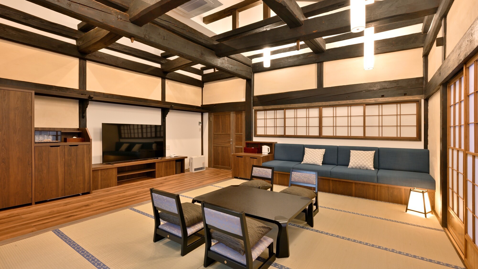 サウナ・源泉かけ流し露天風呂付き古民家和洋室【祇園】