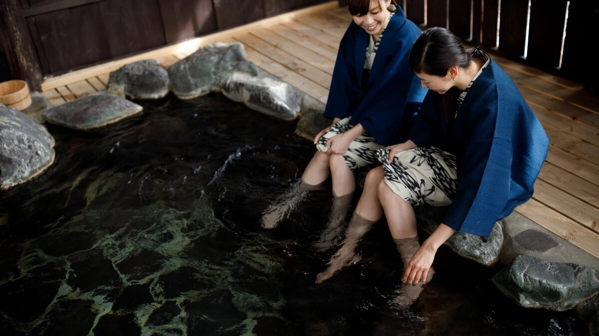 【20％OFF】【楽天スーパーSALE】美肌の湯の露天風呂付き古民家離れ【特選和牛付】いろり会席③