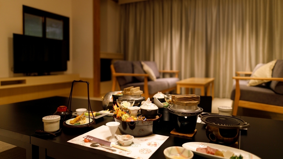 【上層階×眺望半露天風呂付客室×贅沢とちぎ和牛会席】朝夕お部屋食