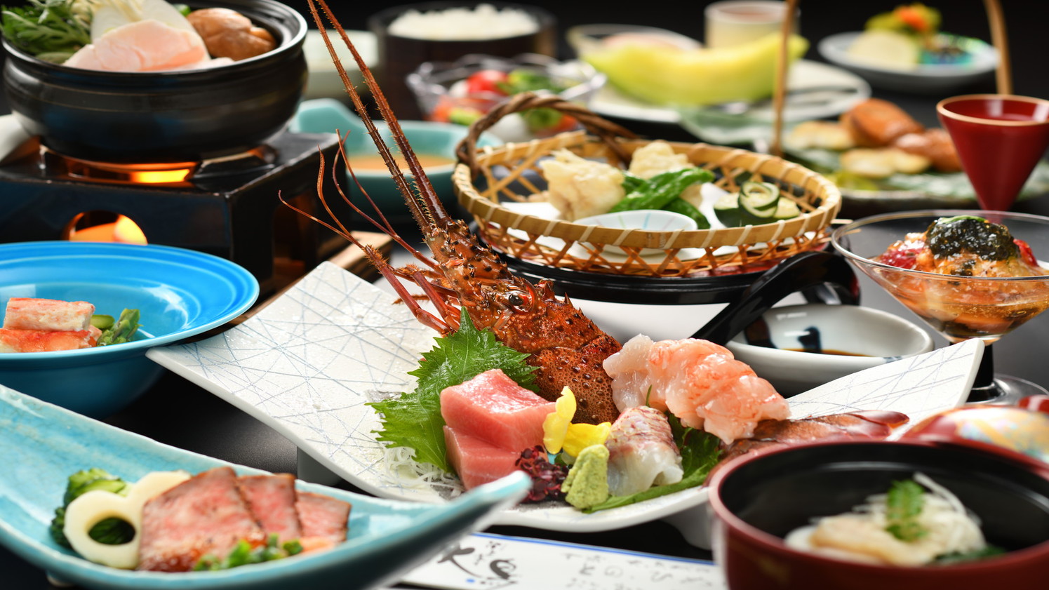 【極上の宴】〜贅を尽くした至福のひととき〜料理長厳選の最高級食材とともに ■摺上御膳■