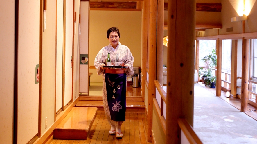 【料亭 山桜】お客様のために、真心を込めて・・・。