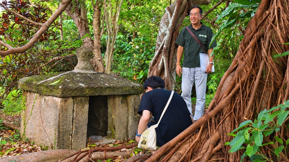 【祈り×歴史×ディープ旅】マスターヒデが誘う土着の霊石めぐり〜ちょっと不思議なまち歩き