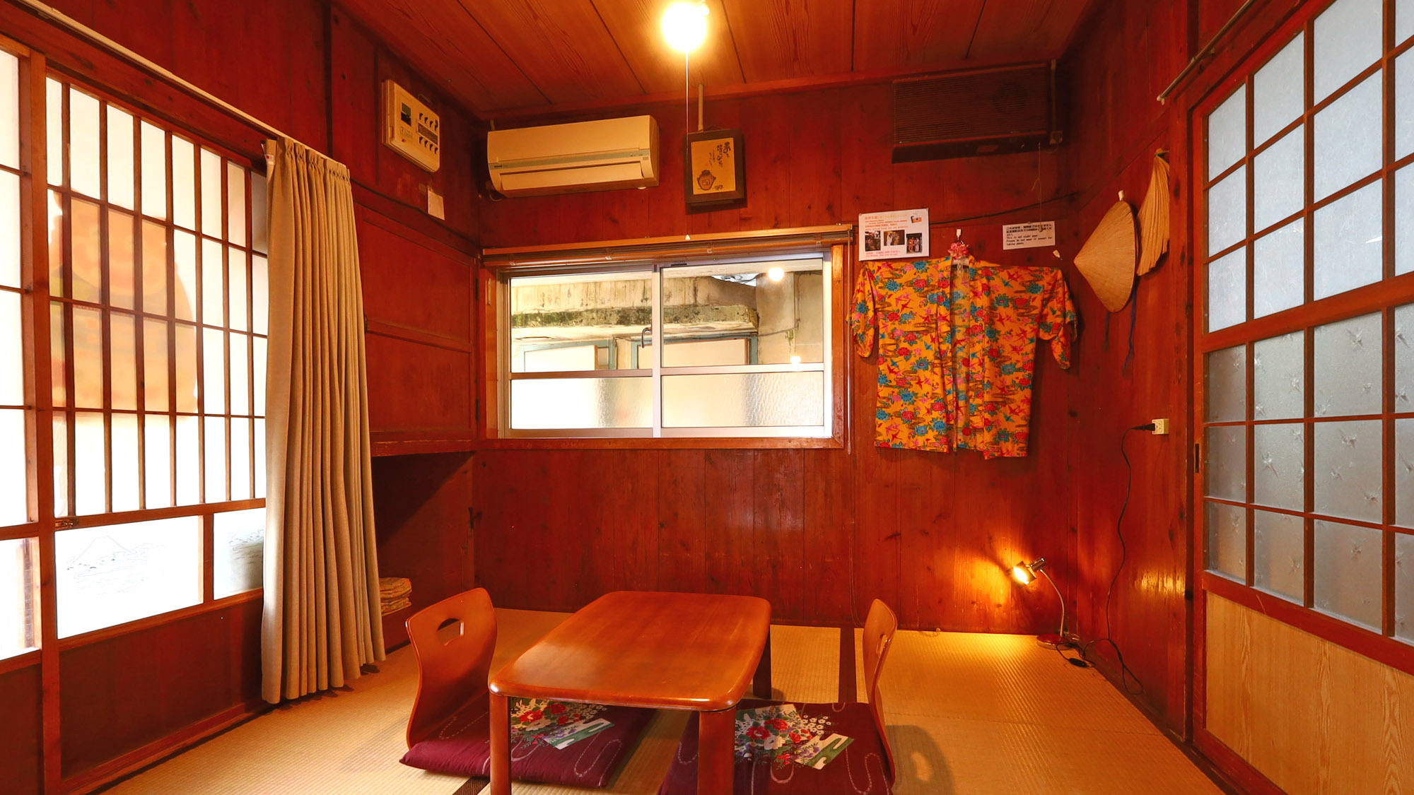 【こじんまり(三番座)】