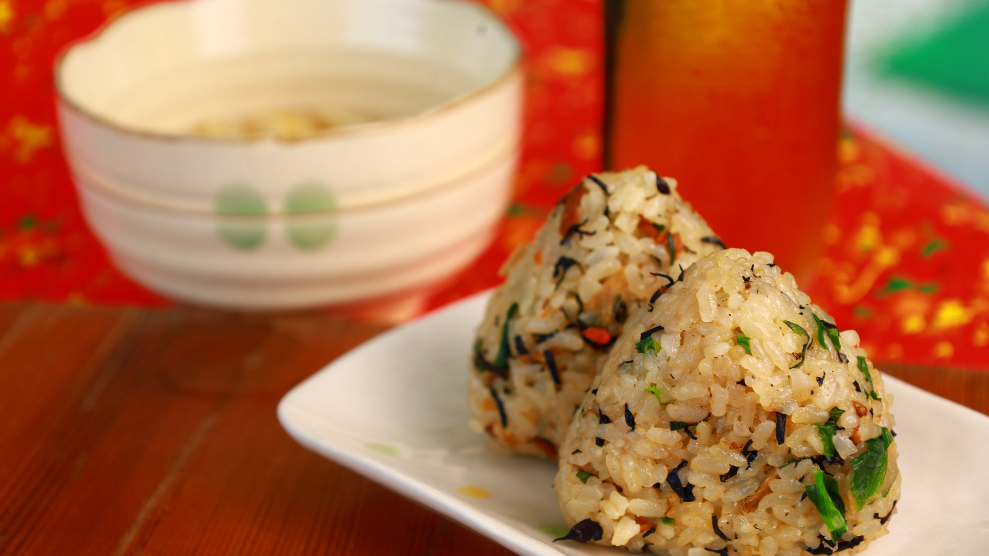 沖縄の炊き込みご飯じゅーしーを召し上がれ♪