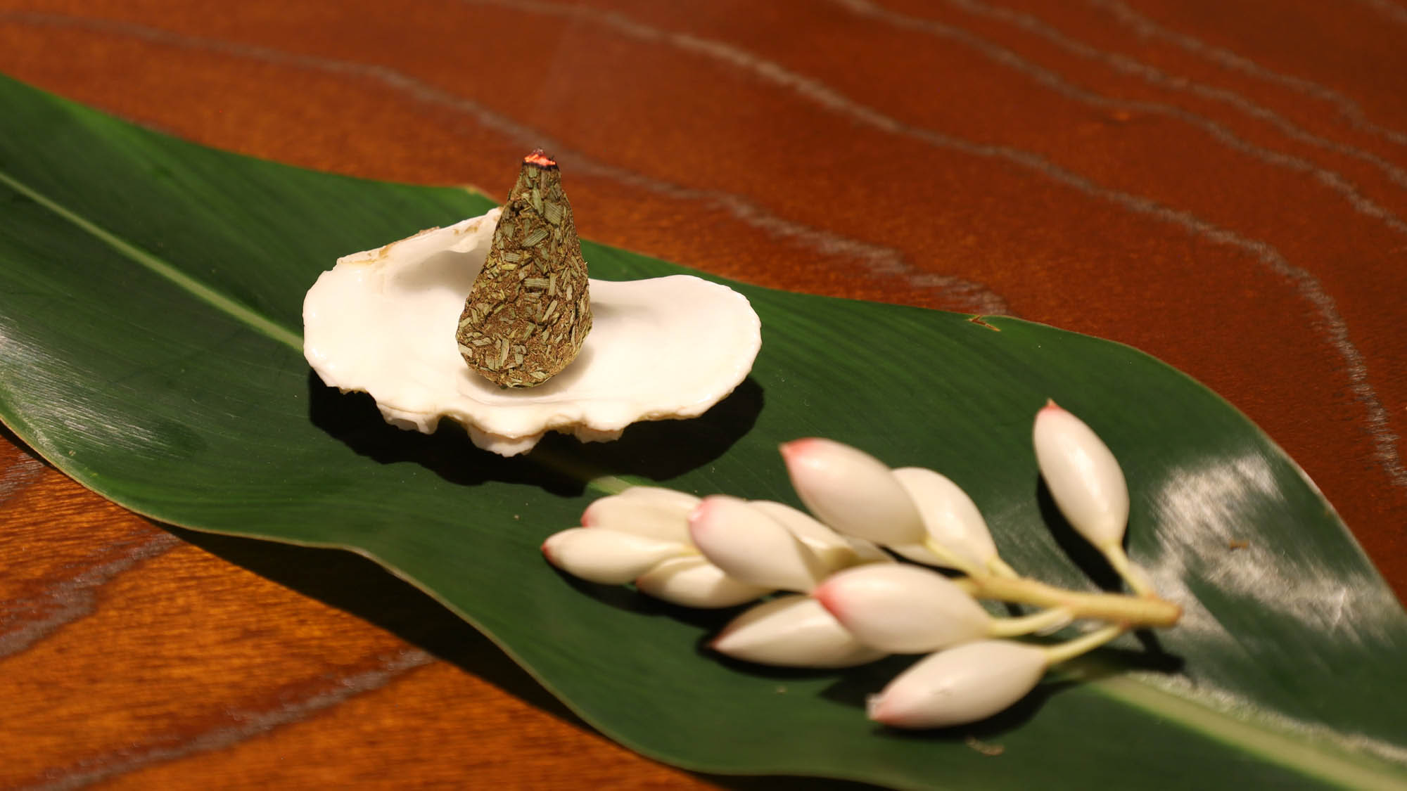 【月桃香作り体験】沖縄で暮らす人々にとって身近な植物「月桃」を使った、オリジナルの月桃香作り体験