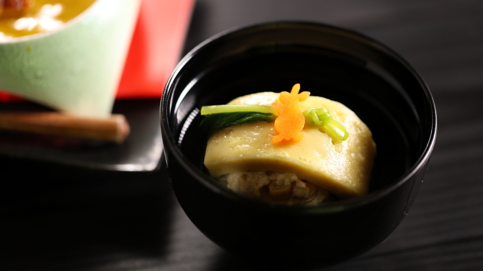 【朝食なし】早朝出発や朝ご飯は不要という人に！夜は自慢の懐石料理に舌鼓