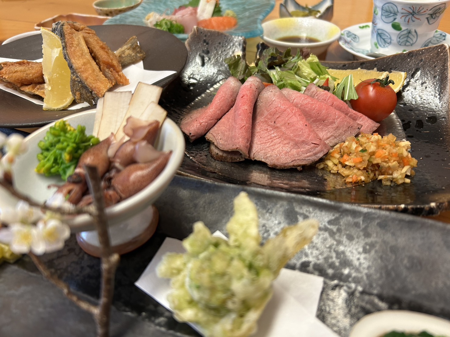 【上高地へ×お得な木曜日】信州牛×飛騨牛ローストビーフ・郷土料理で地域をお届け