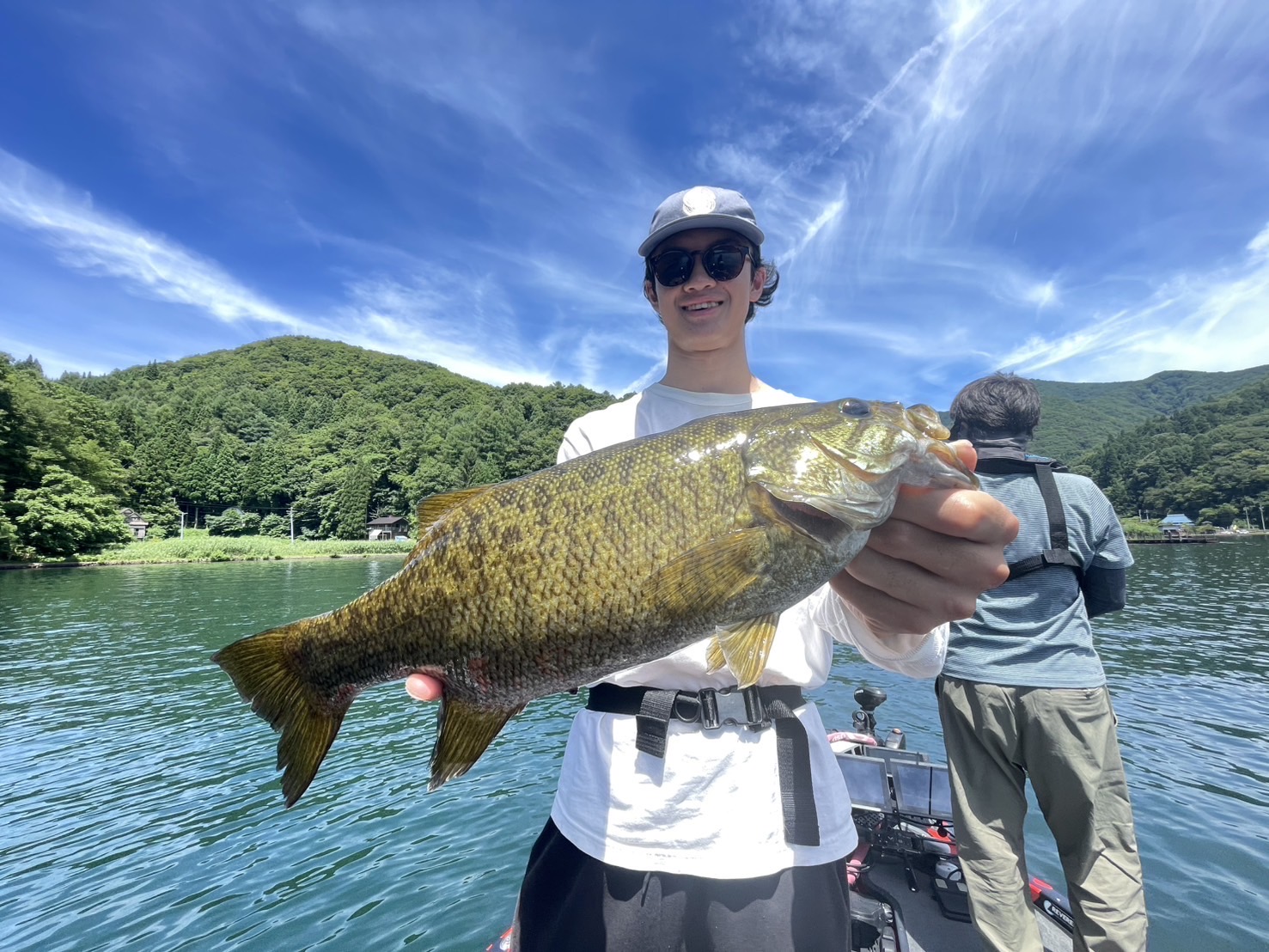 250719_野尻湖バス釣りガイド林晃大さんのガイドで釣果