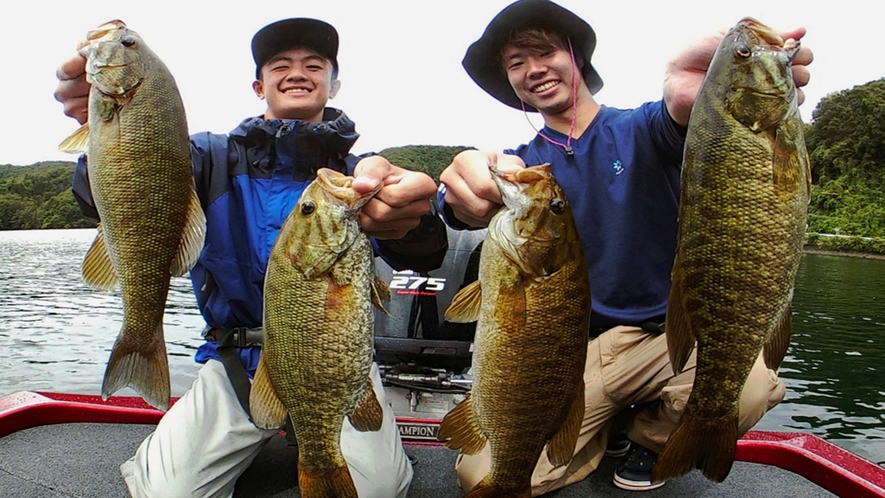 車で5分　野尻湖　仲田さんのガイドでバス釣り