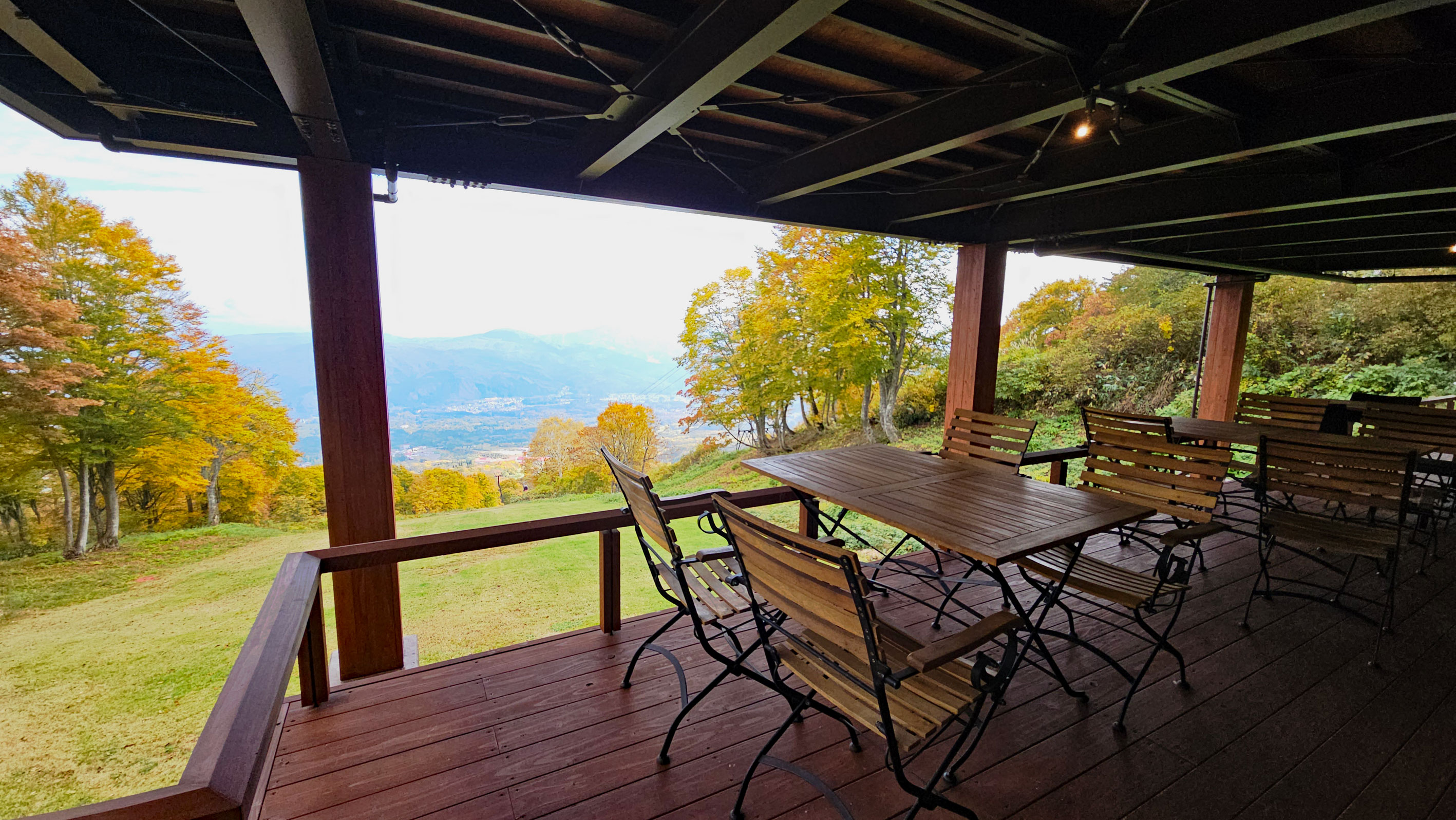 20251029_赤倉スカイケーブル山頂駅周辺カフェ