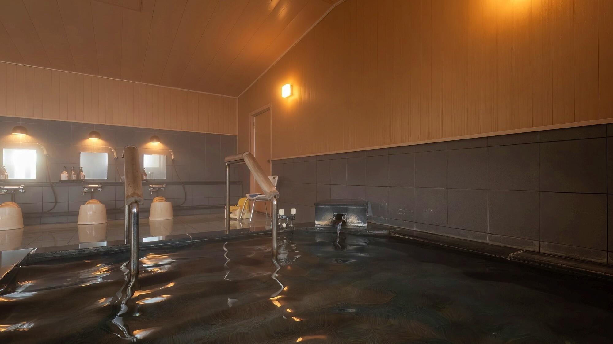 【山形牛会席】＜炙りのにぎり、山形牛煮込み、メイン料理＞とろける旨味！ブランド牛を存分に味わう