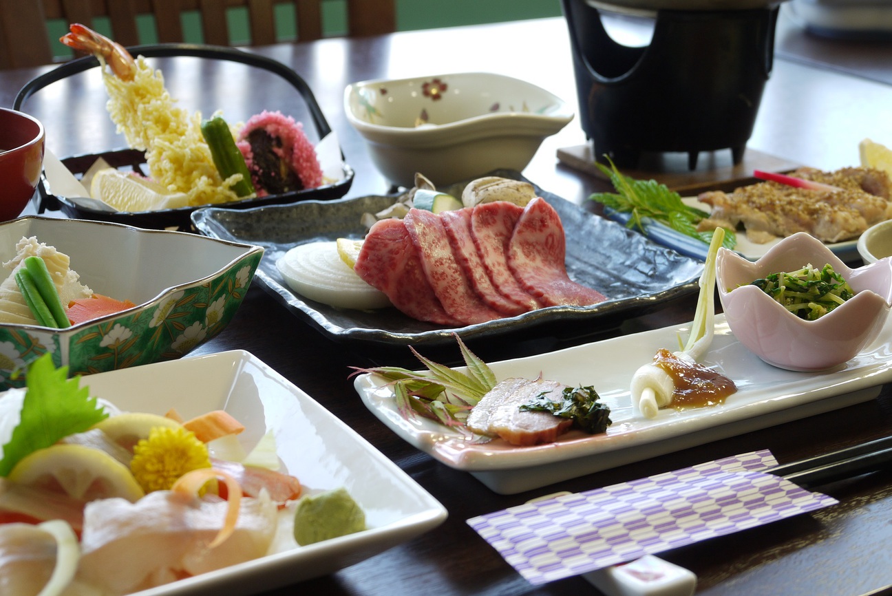 【ブランシュたかやまスキーリゾ−ト リフト券付】２食付プラン ！ 