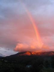 虹の架かった磐梯山