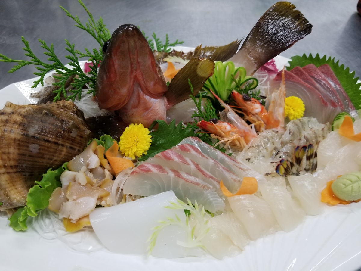 家族でゆったり☆美味しい！！海の幸お刺し身盛り合わせ豪華プラン☆