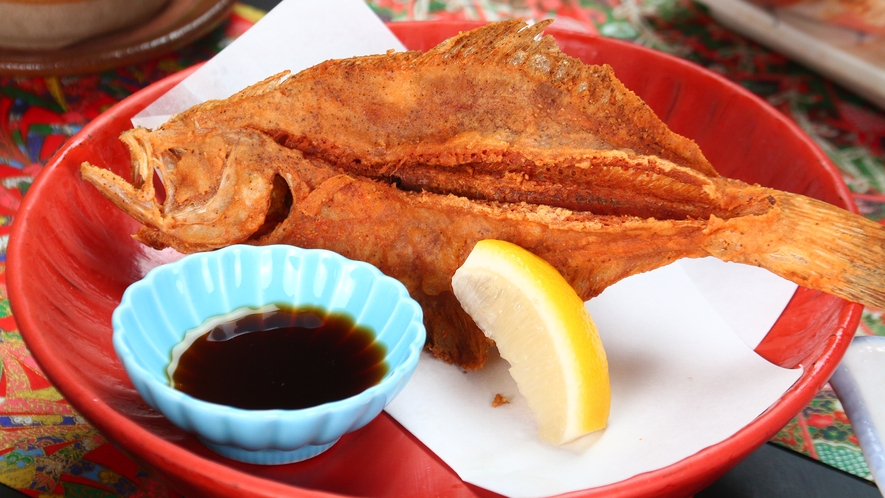 【夕食】 揚物　赤ガレイの唐揚