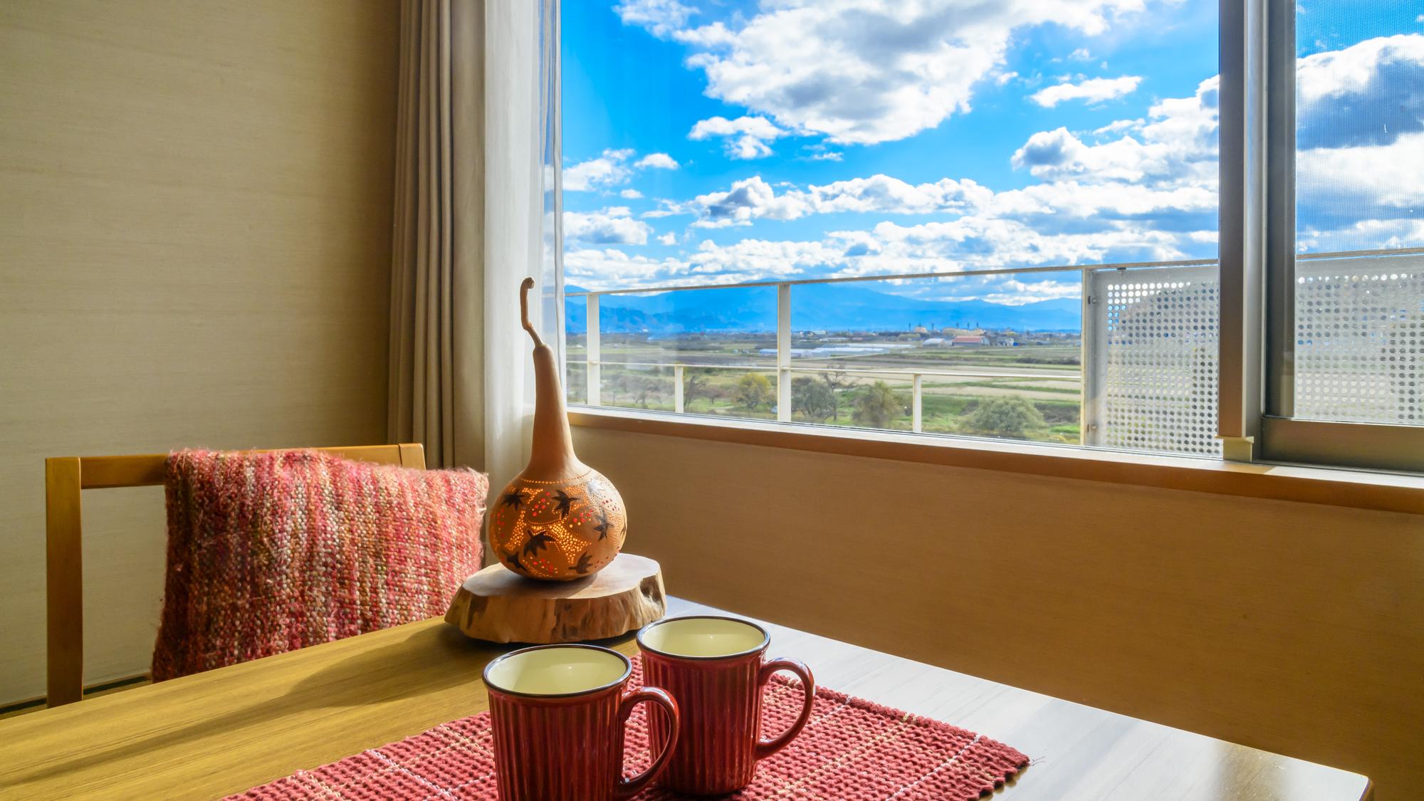 【角部屋】和洋室（いちご）