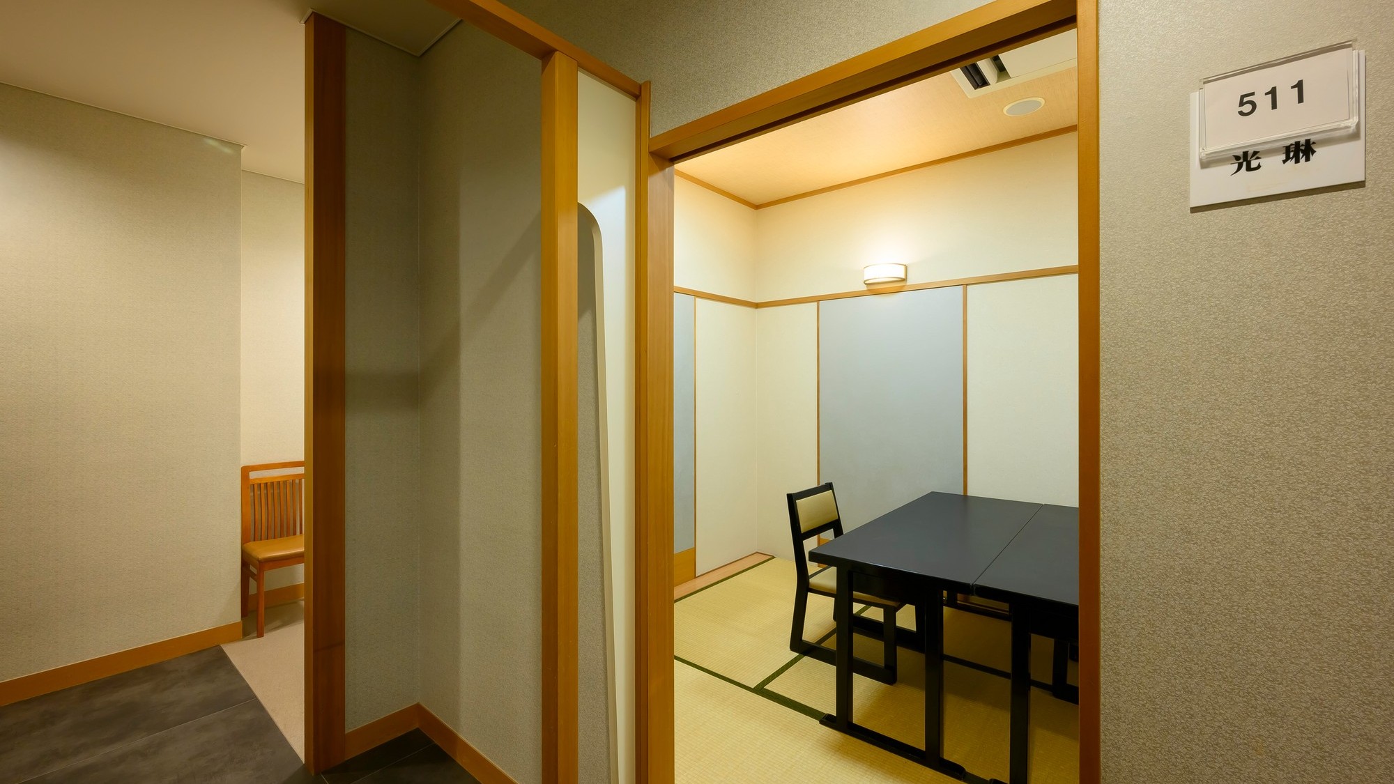 【個室食事処の一例】