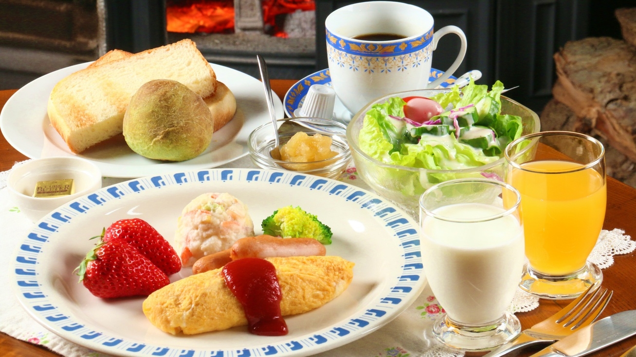 【１泊２食】彩ゆたかな洋風家庭料理コースと”名物”手作りパン。駒ヶ根観光や登山の拠点に。