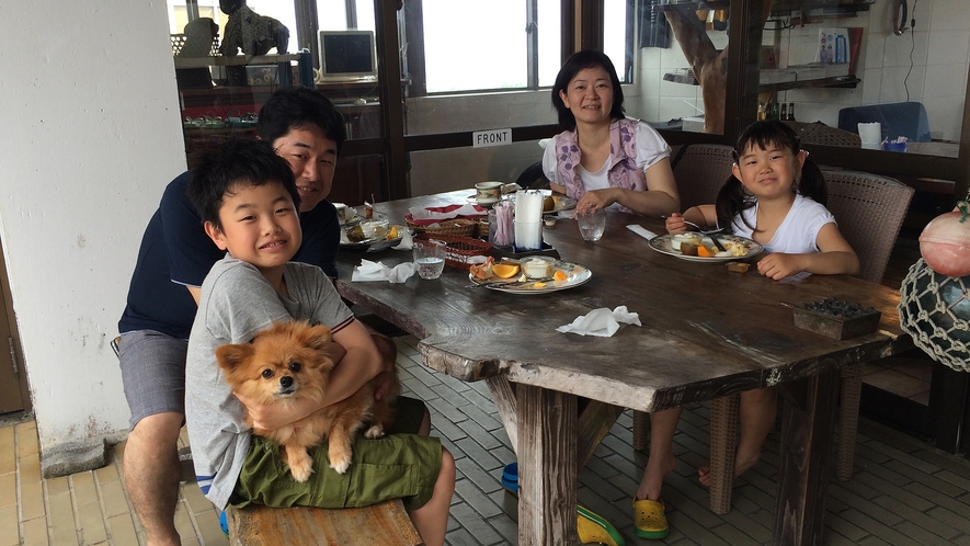 ◆愛犬と朝食