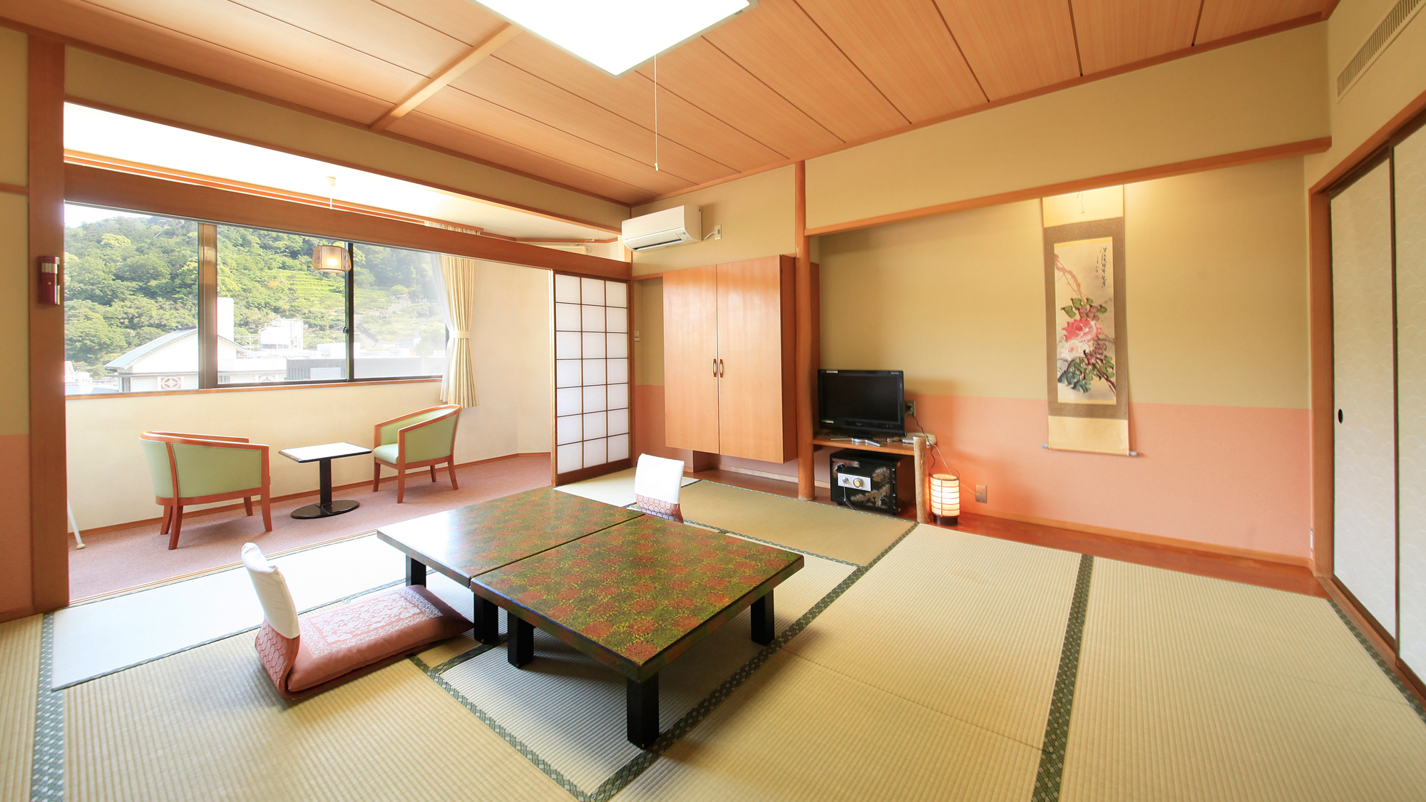 【12.5畳確約】バス・トイレ付き和室【禁煙】（一例）