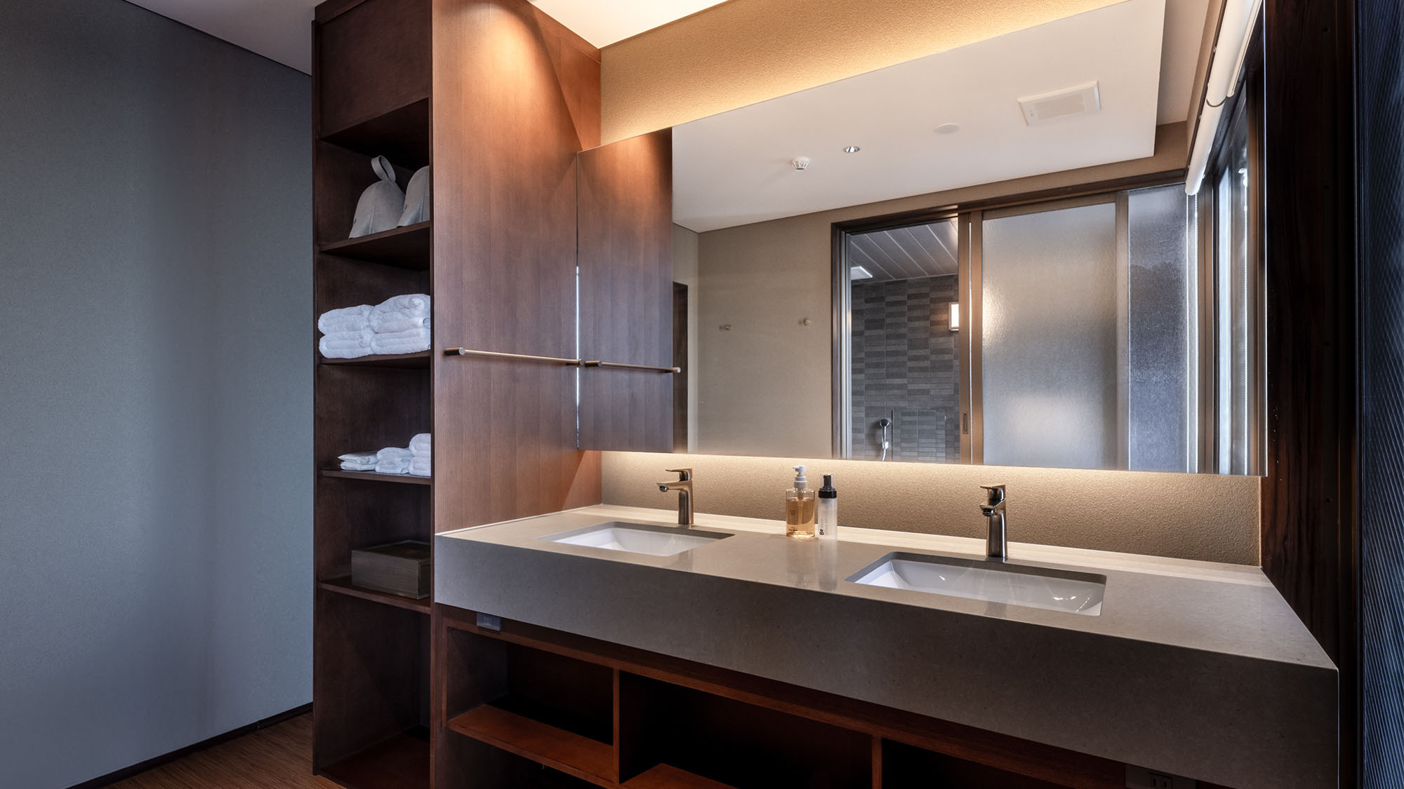 【カラオケスイート】源泉オーシャンビュー露天風呂・サウナ付き