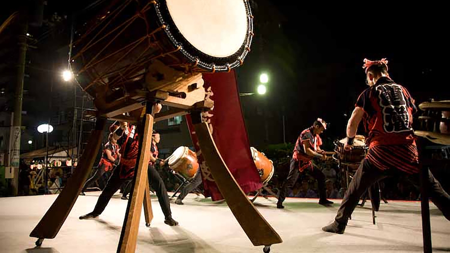 熱川温泉。夏のお祭り