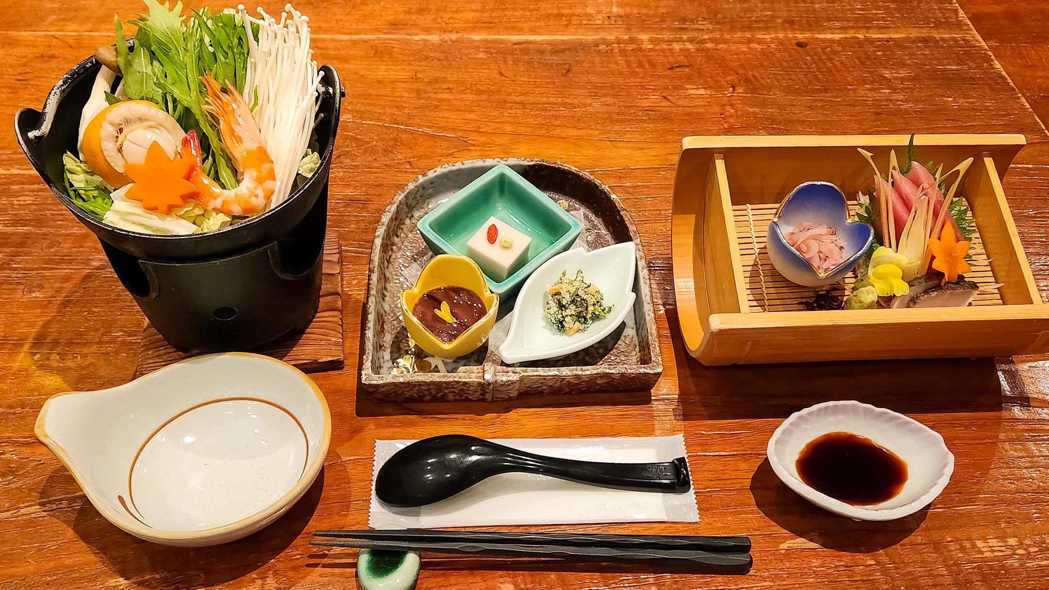 グループ直前割！【１泊４食付き＆当館1番人気】コンパクト会席＆バイキングプラン＆飲み放題