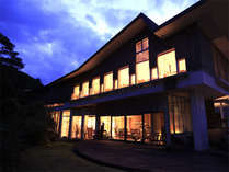 Shuzenji Onsen Breezbay Shuzenji Hotel, the appearance of the evening.