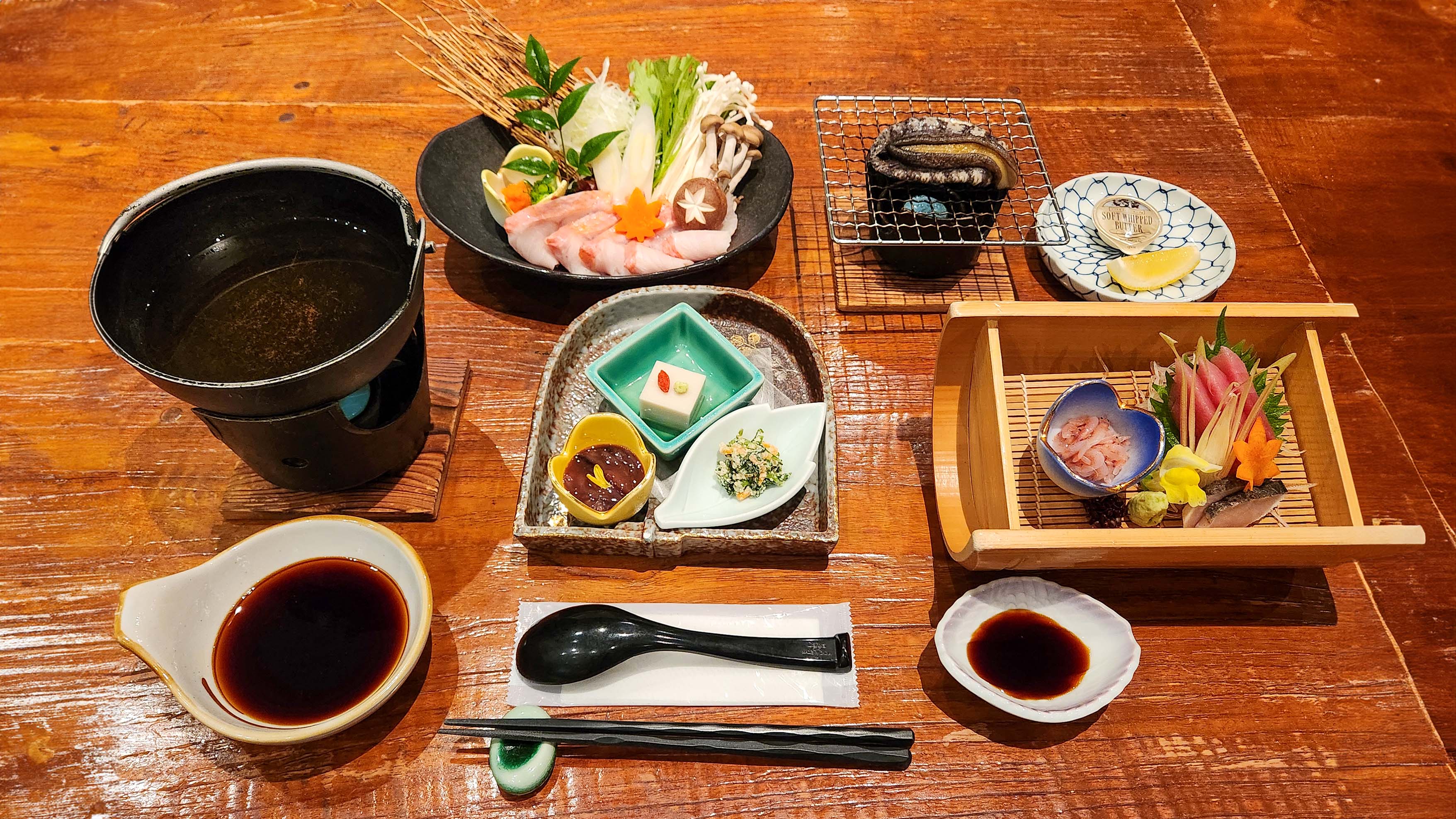 金目鯛のしゃぶしゃぶ＆活あわび踊り焼き＆創作和懐石