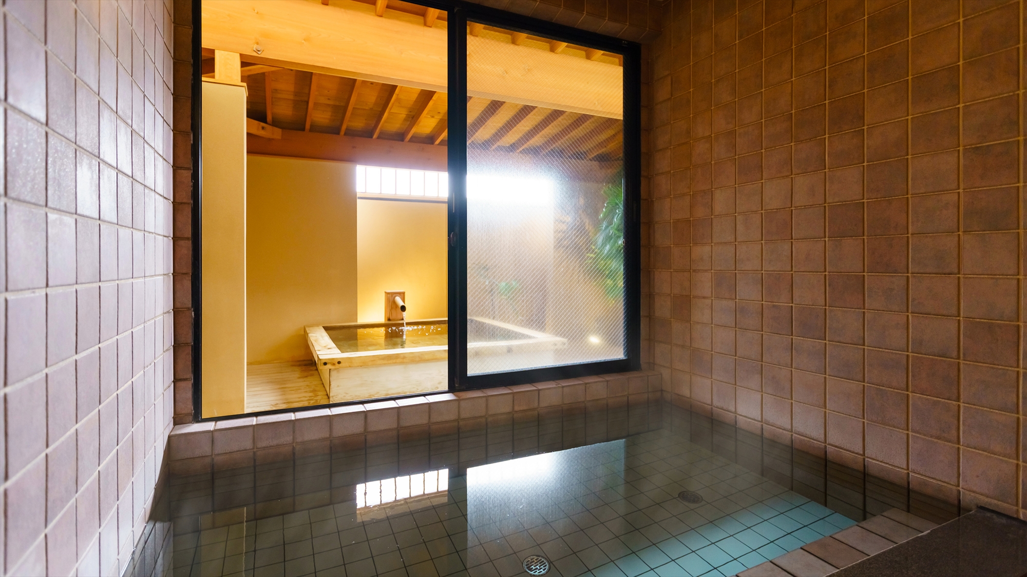 【旅館こぶし／貸切風呂】 16時～24時／1回40分／先着順