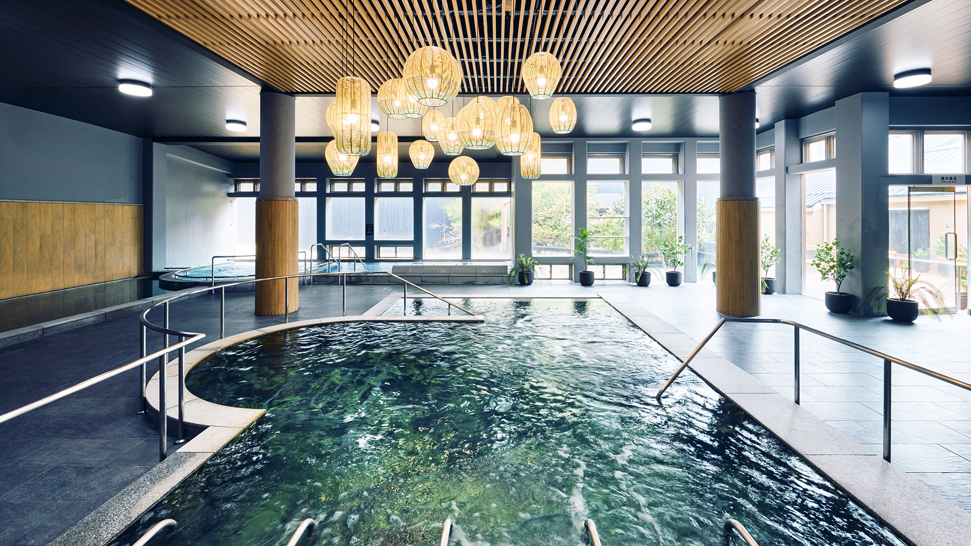 【スパエリア-るり湯-】［弱放線能泉］ 