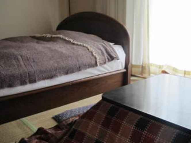 和室６畳にワイドベッド