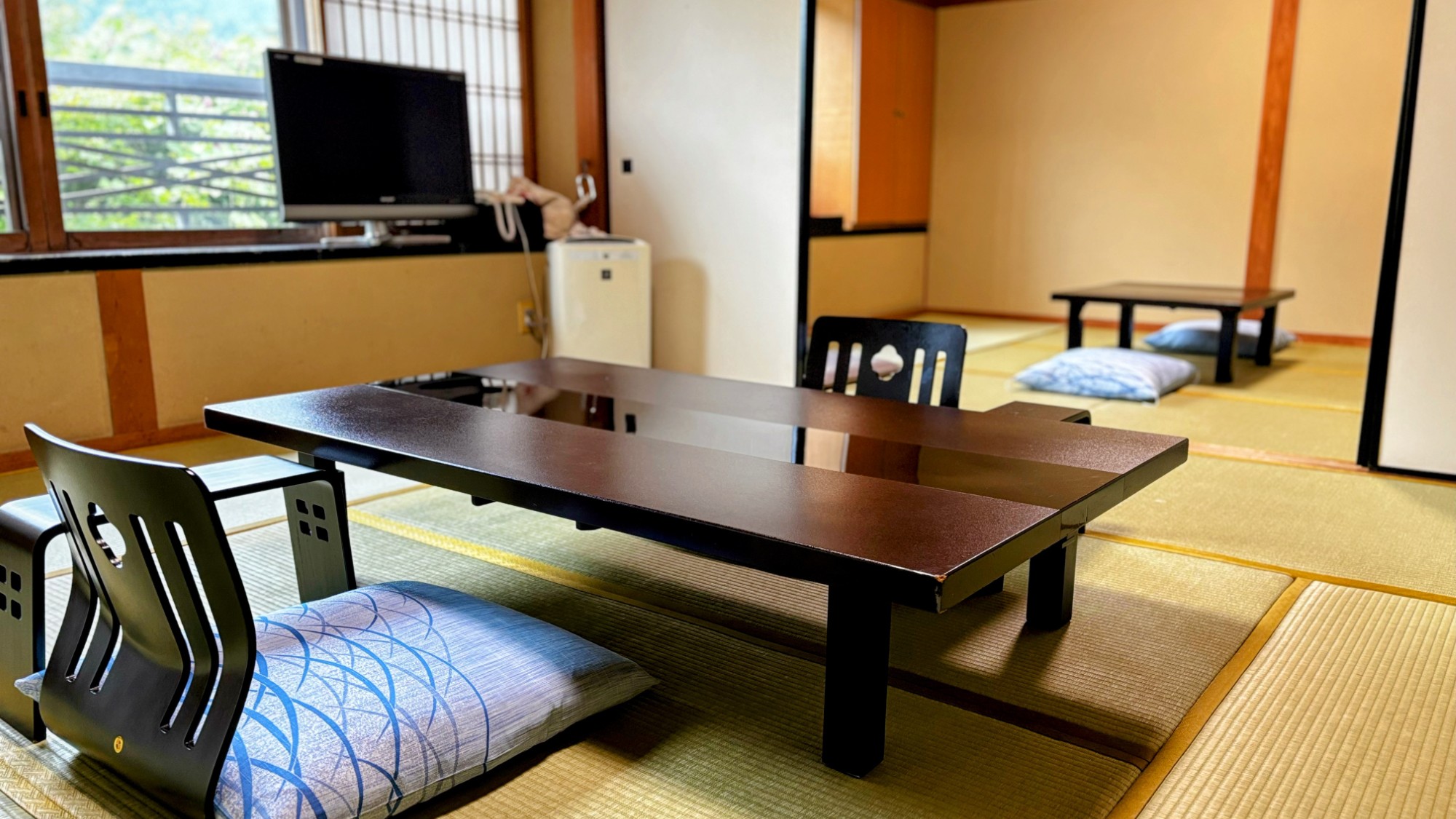 ２階　二間続き和室