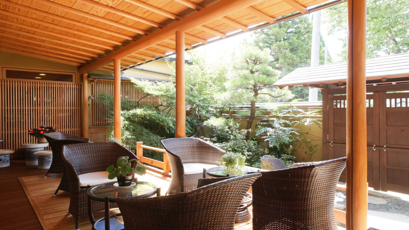 【5％OFF】【楽天スーパーSALE】追分屋旅館　基本プラン＜1泊2食付＞