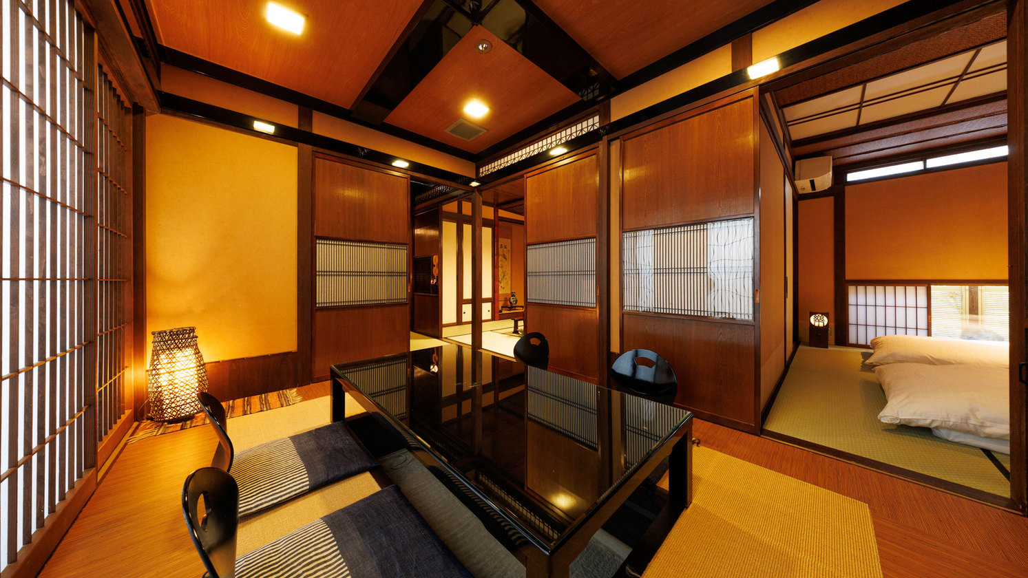 露天風呂付客室　離れ家「湯らく亭」