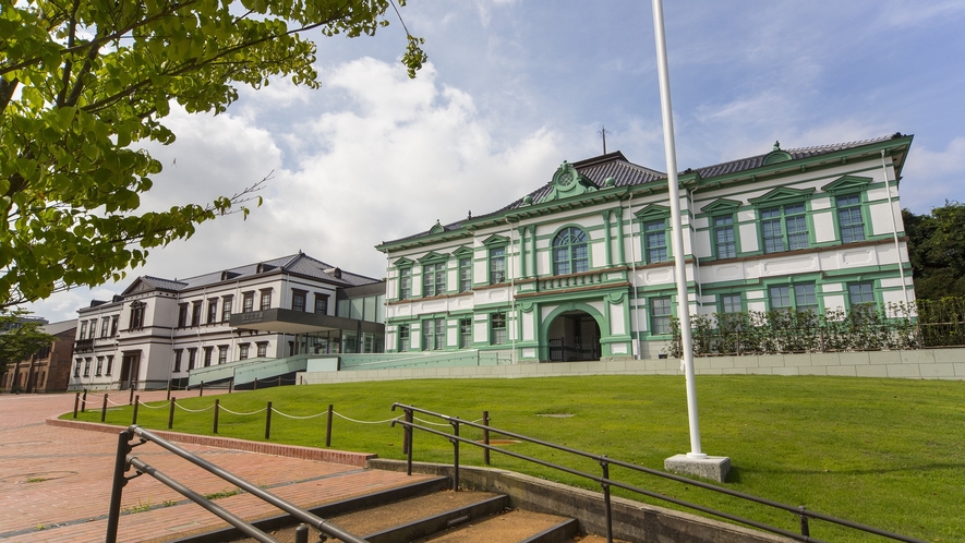 国立工芸館