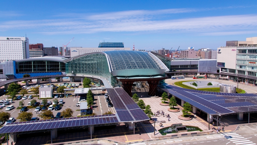 金沢駅兼六園口（東口）