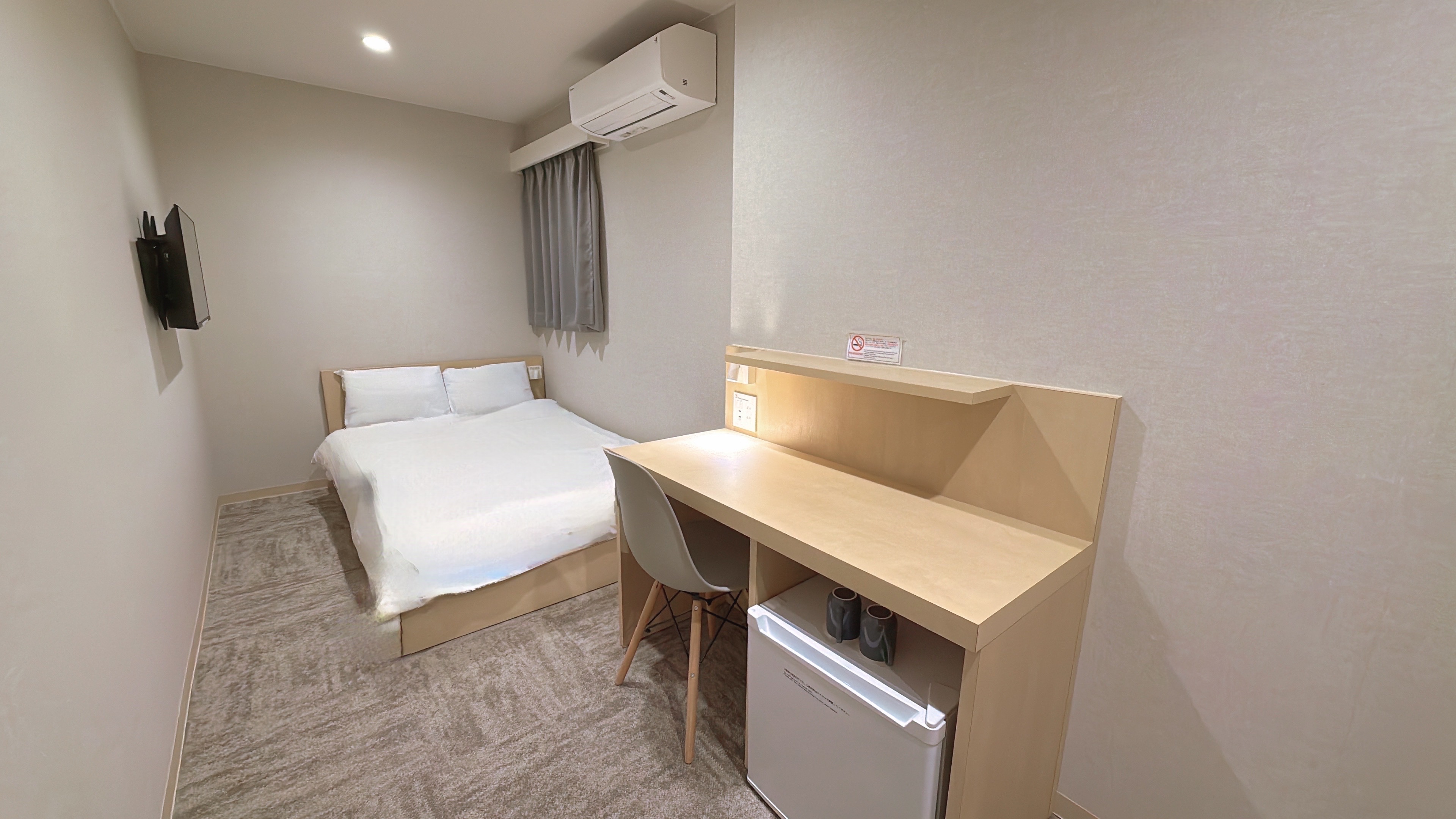 セミダブルルーム（眺望無）