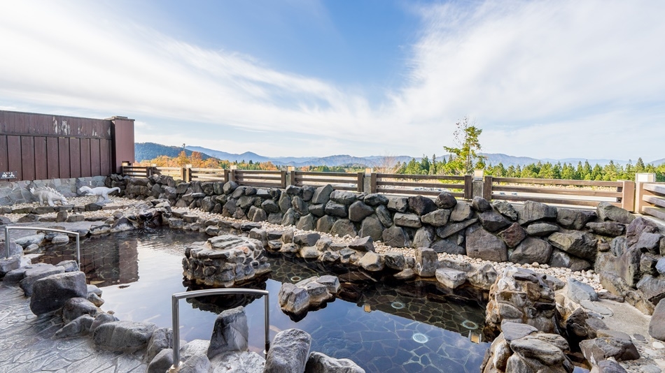 【ペットルーム確約】＜ペットアメニティ付＞ドッグランやガーデンカフェ完備！愛犬と思い出作り／朝食付◎