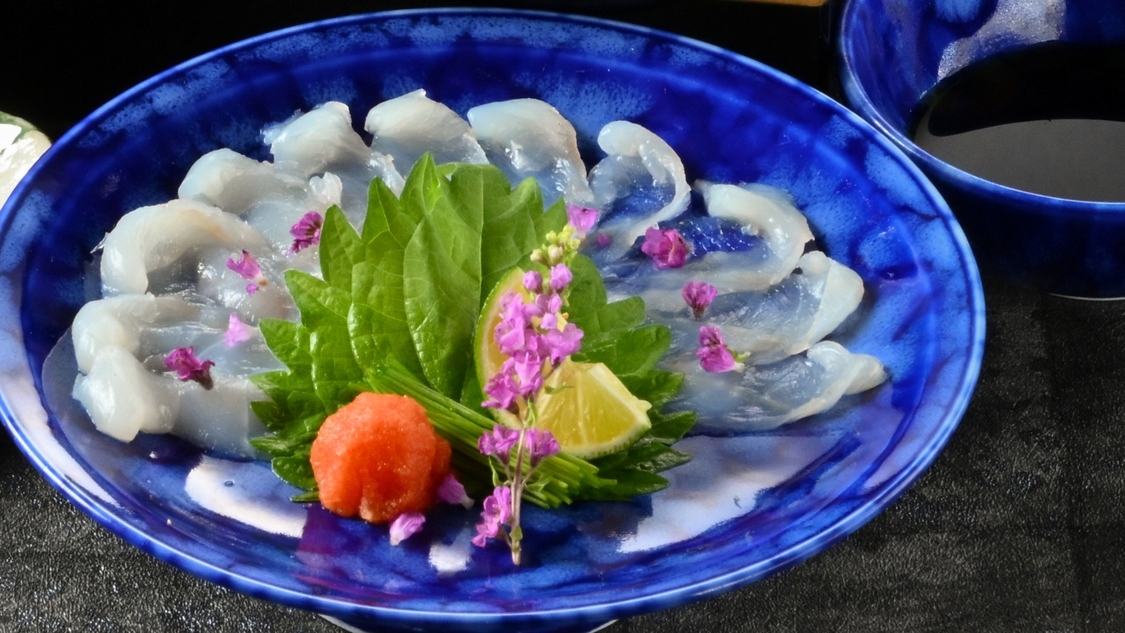 【ブランド魚・若狭ふぐ会席】＜17:30入店＞極上の旨味！福井が誇る“フグの王様”を堪能／2食付○