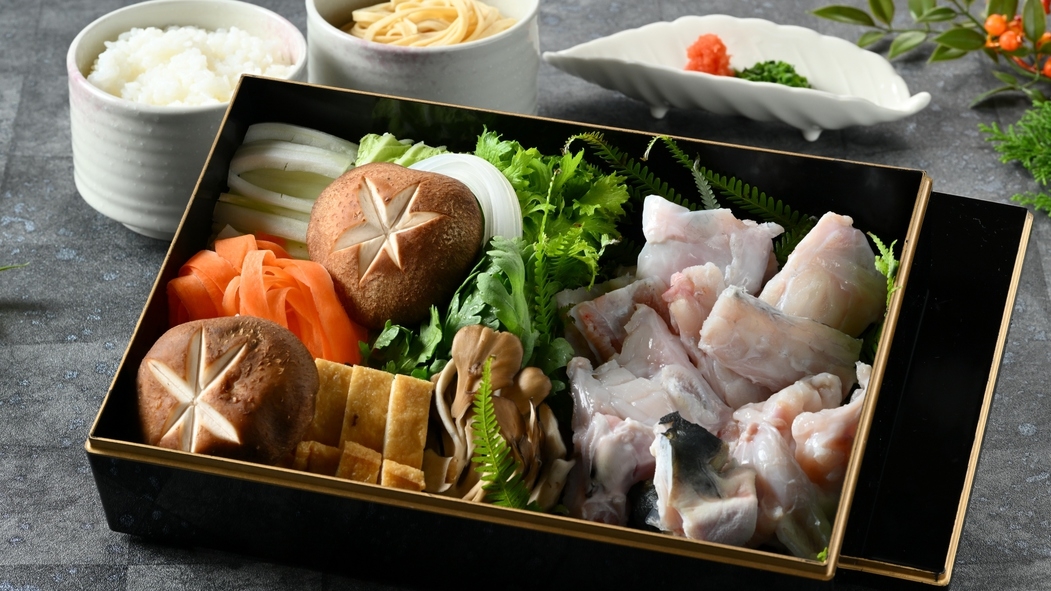 【ブランド魚・若狭ふぐ会席】＜17:30入店＞極上の旨味！福井が誇る“フグの王様”を堪能／2食付○