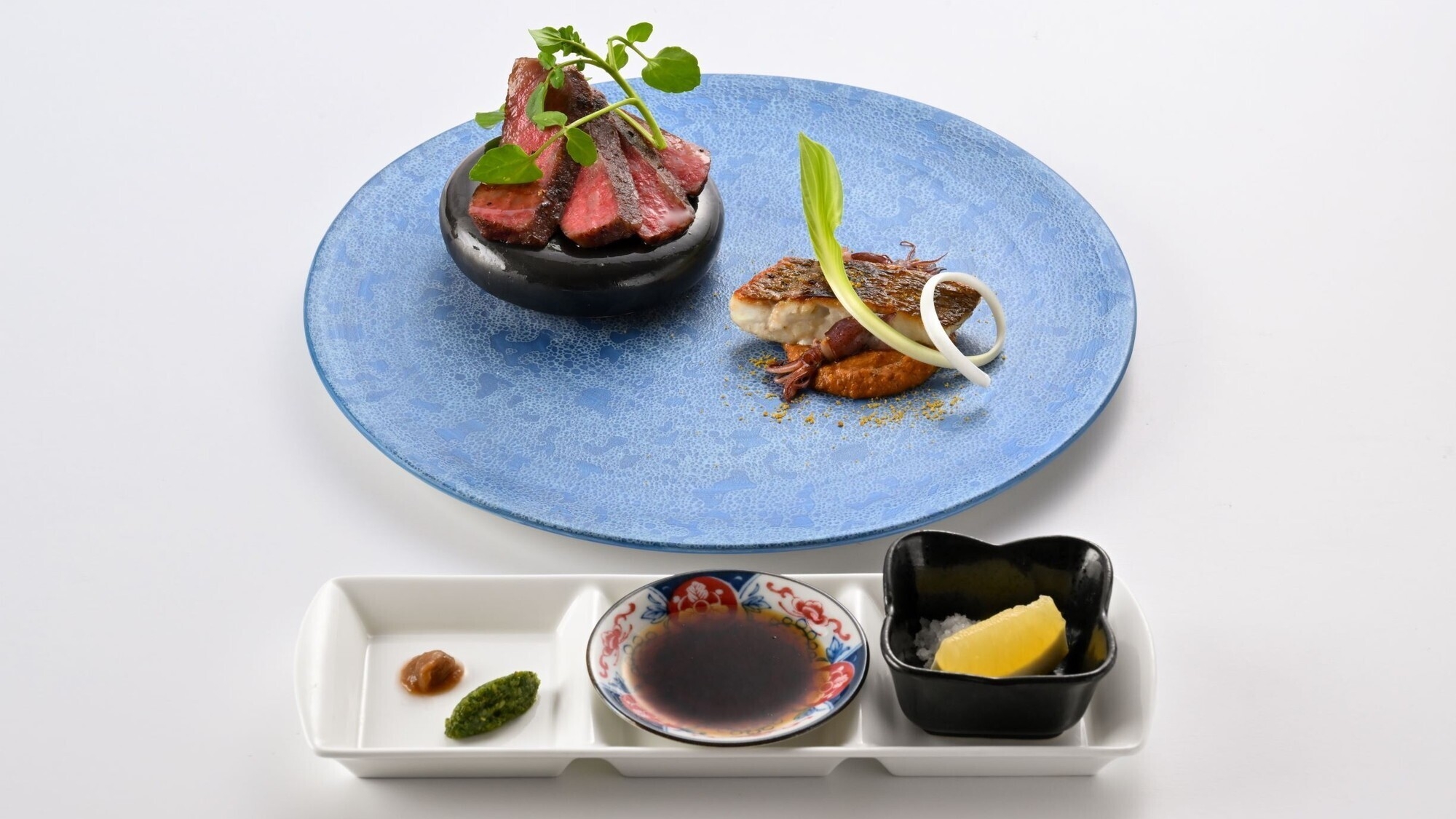【1泊2食付 和洋折衷コース】四季を愉しむリゾート！メインが選べるコース料理に舌鼓／19：00開始〇