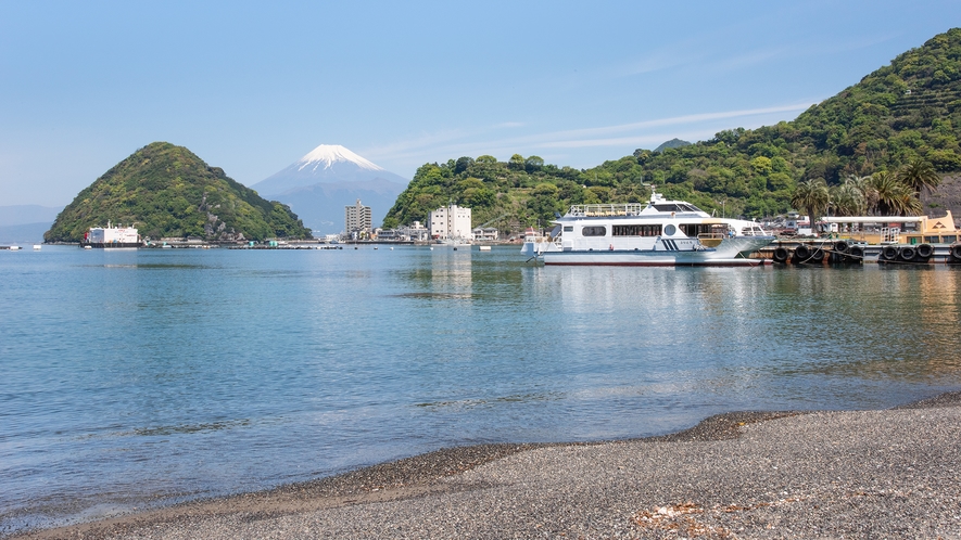 *【周辺／三津海水浴場】当館から徒歩約3分。遠浅のこじんまりとした、お子様連れに安心な海水浴場です