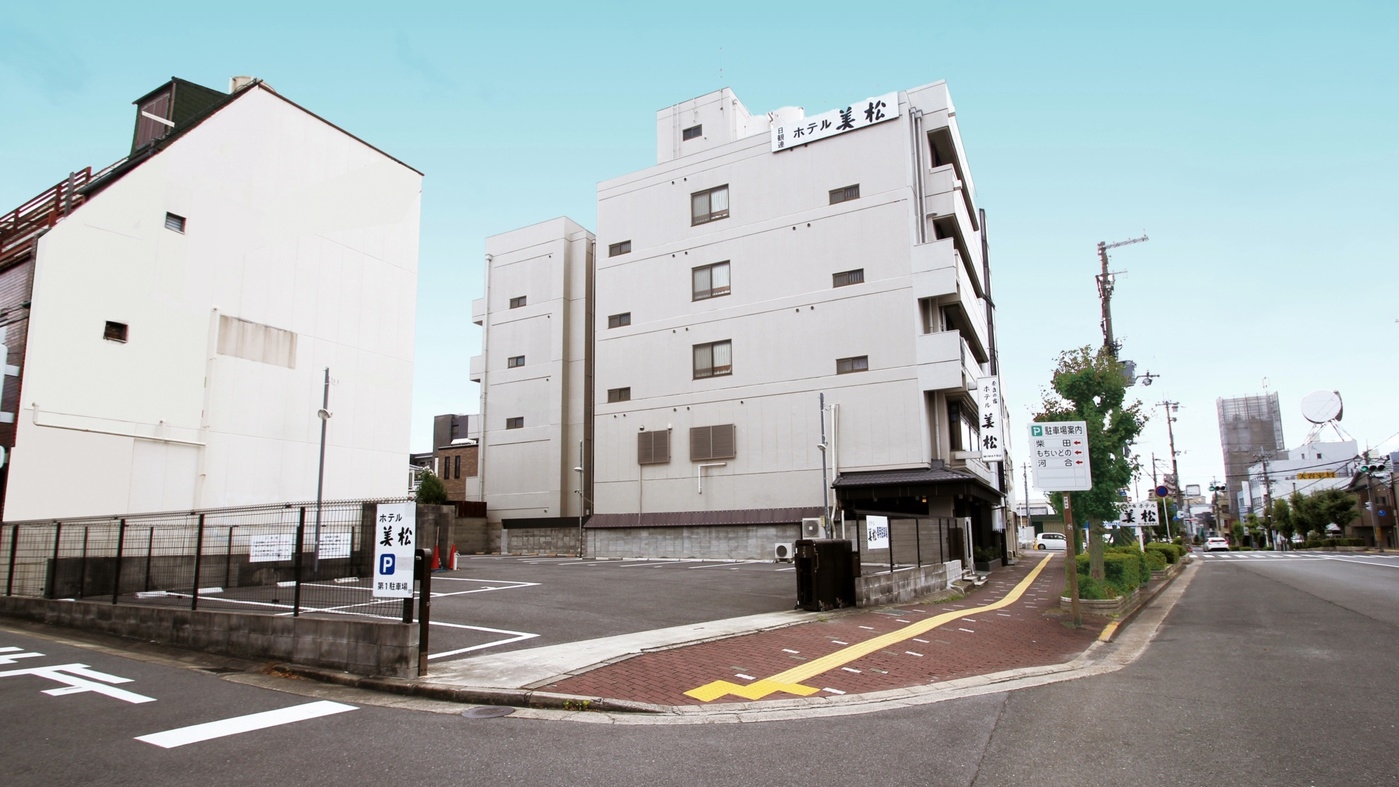 【朝食付】完全個室でのんびり和朝食◆駅から徒歩7分＆駐車場無料＆大浴場付で奈良観光や出張に便利